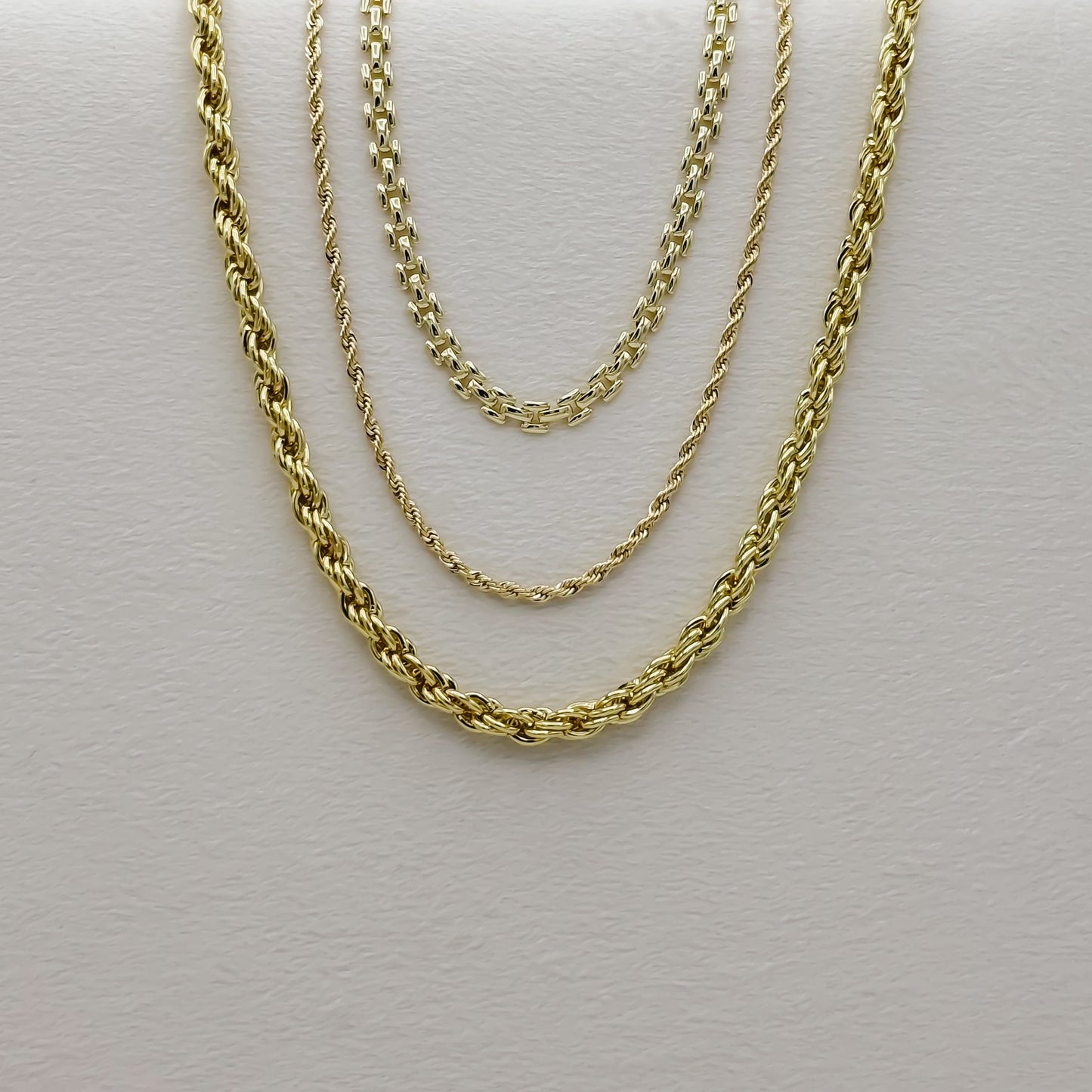 Asher Chain Link Necklace