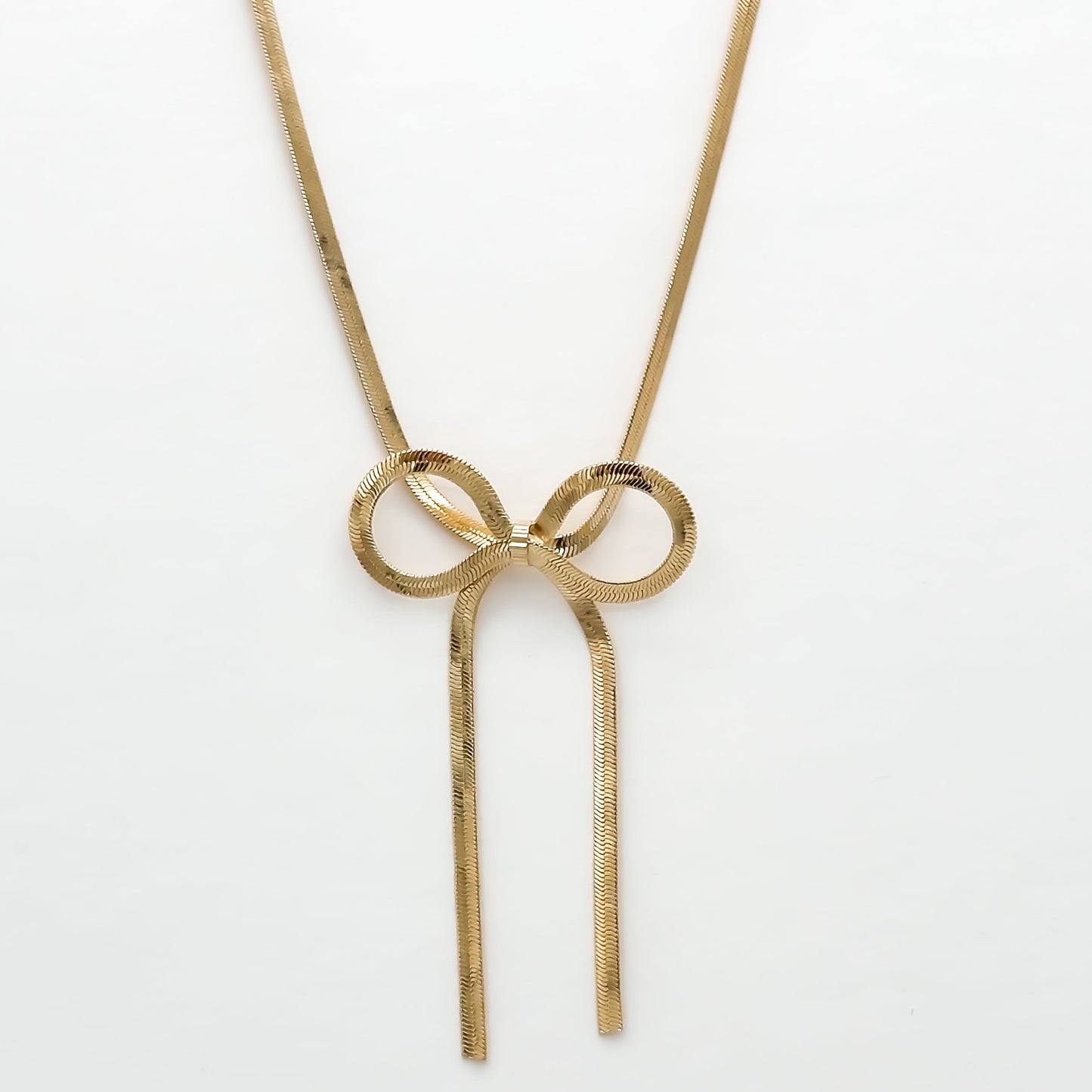 Riley Bow Necklace